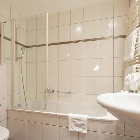 Dolce Appartement-fewo 2-bettwohnung Suedlenz By Interhome Apartment Saas-Fee